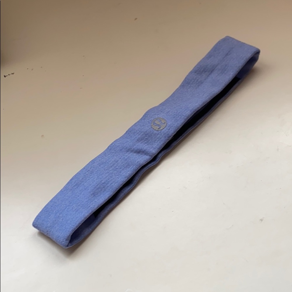 Lululemon cardio cross trainer headband